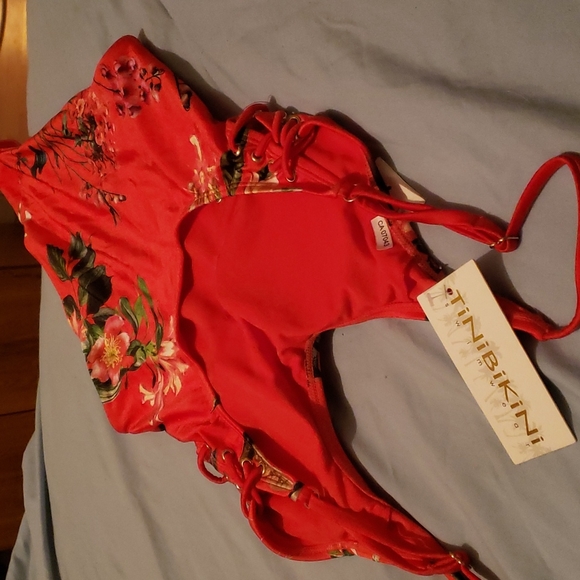 Floral 1-Pce High-Waisted Bathing Suit - Picture 5 of 8